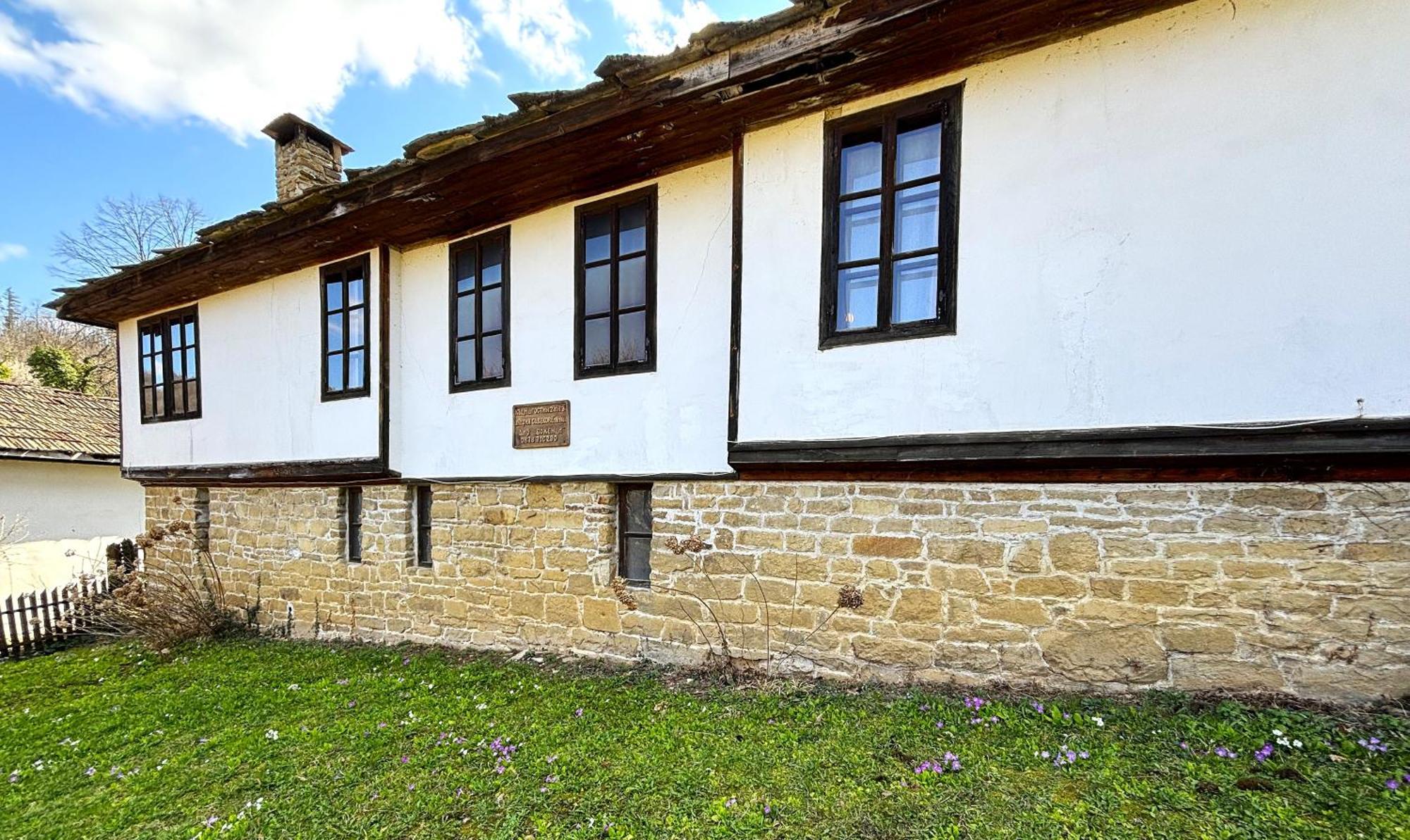 Guest House Maria Savekova 19 C. Боженци Екстериор снимка